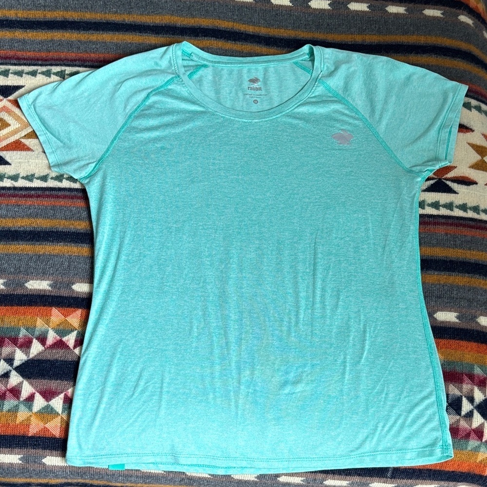 Rabbit Teal Running Tee LG 🏃‍♀️
